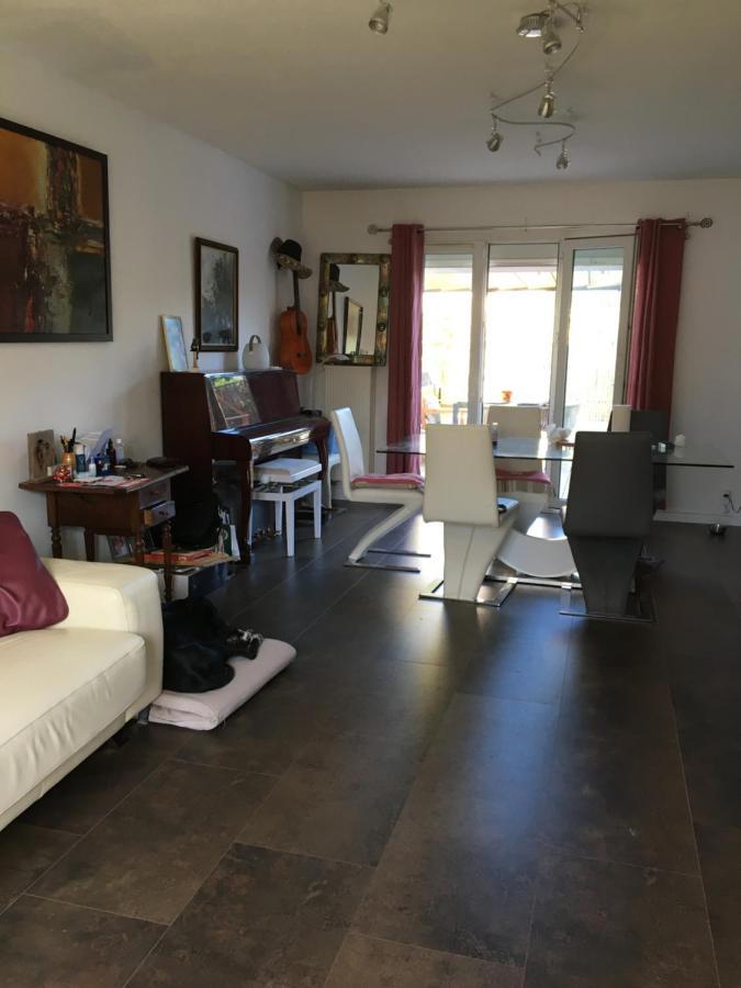 Rose Et Montpellier